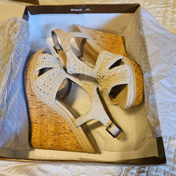 Audrey Brooke Winston Macrame Wedges - Picture 6 of 7